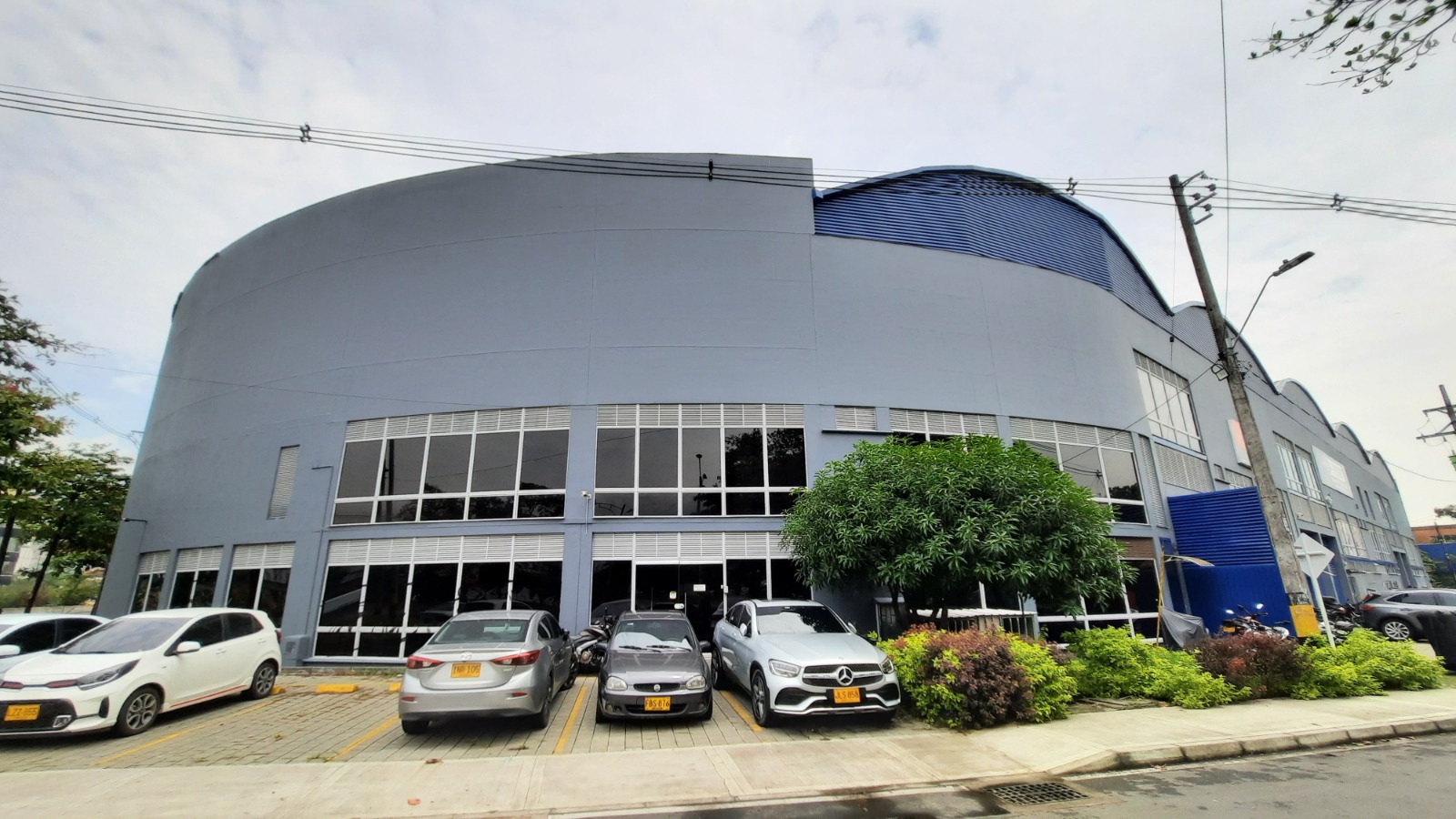 Fachadas y cerramientos — fotografía de obra