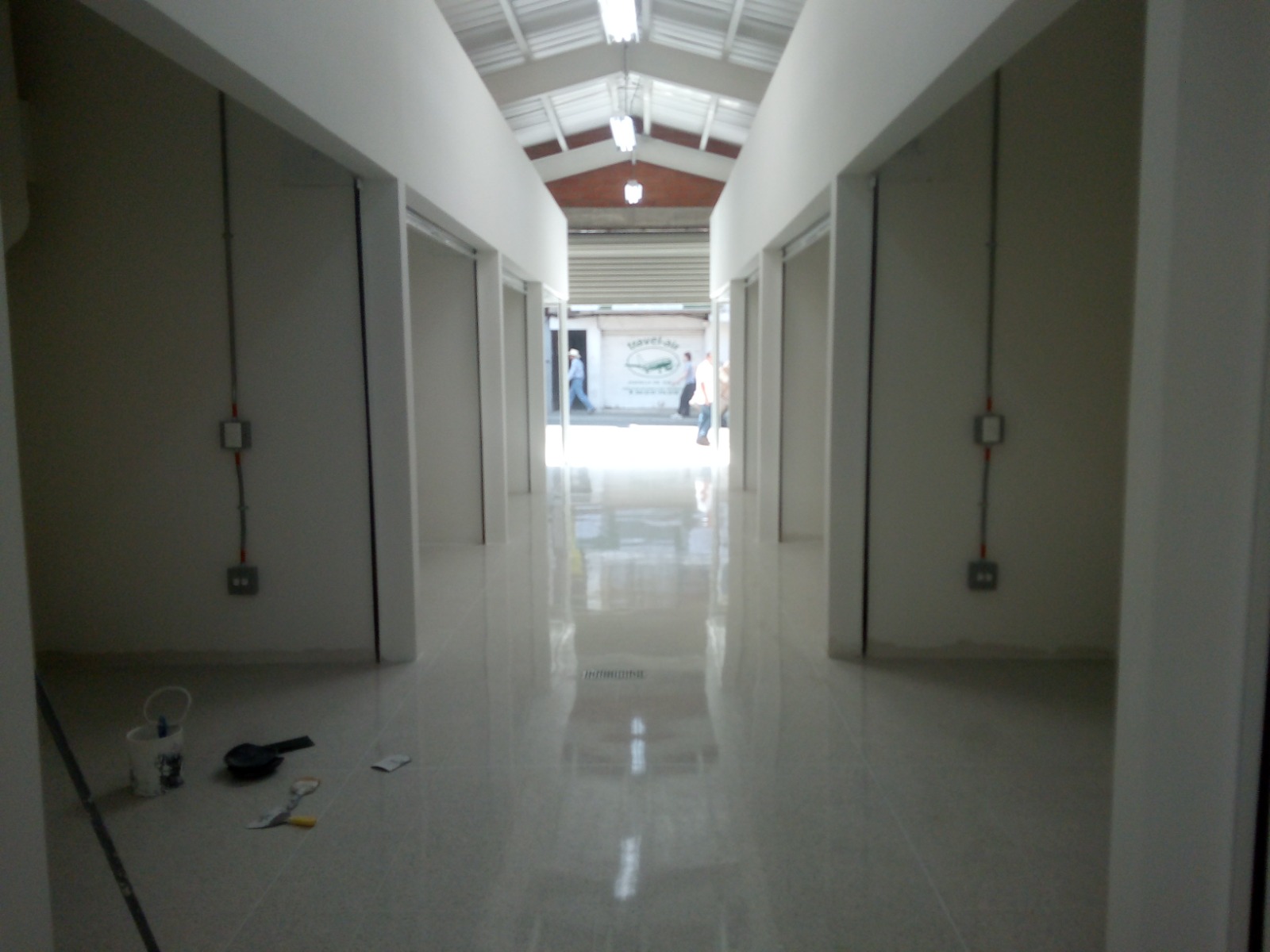 Locales comerciales — fotografía de obra