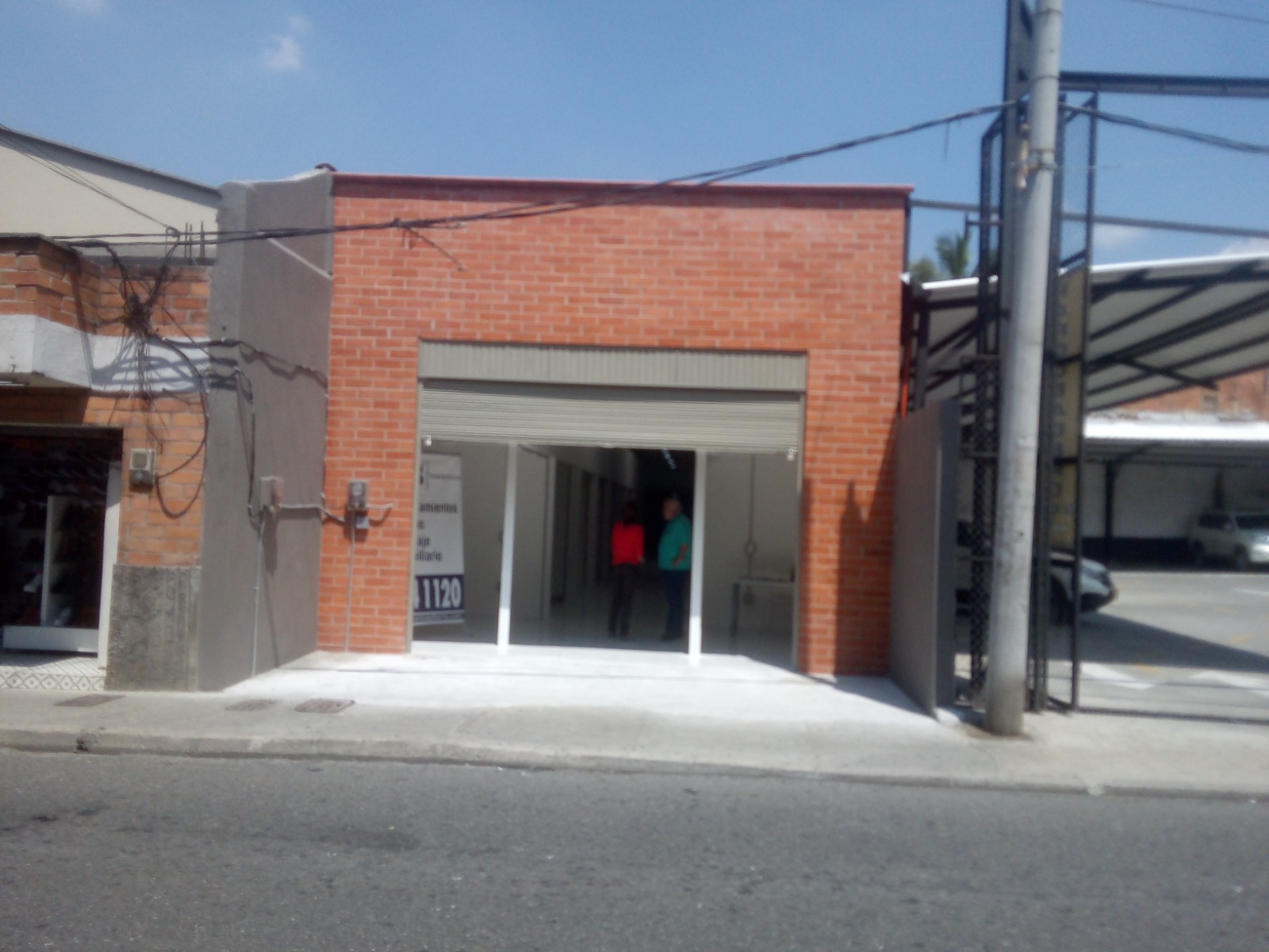 Locales comerciales — fotografía de obra