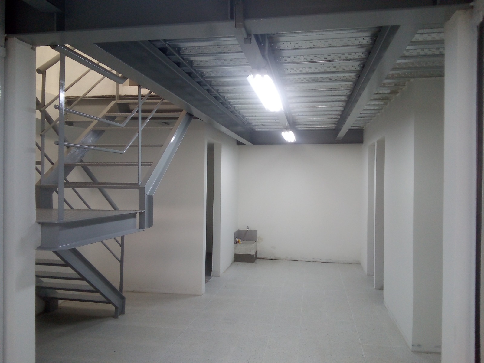 Locales comerciales — fotografía de obra