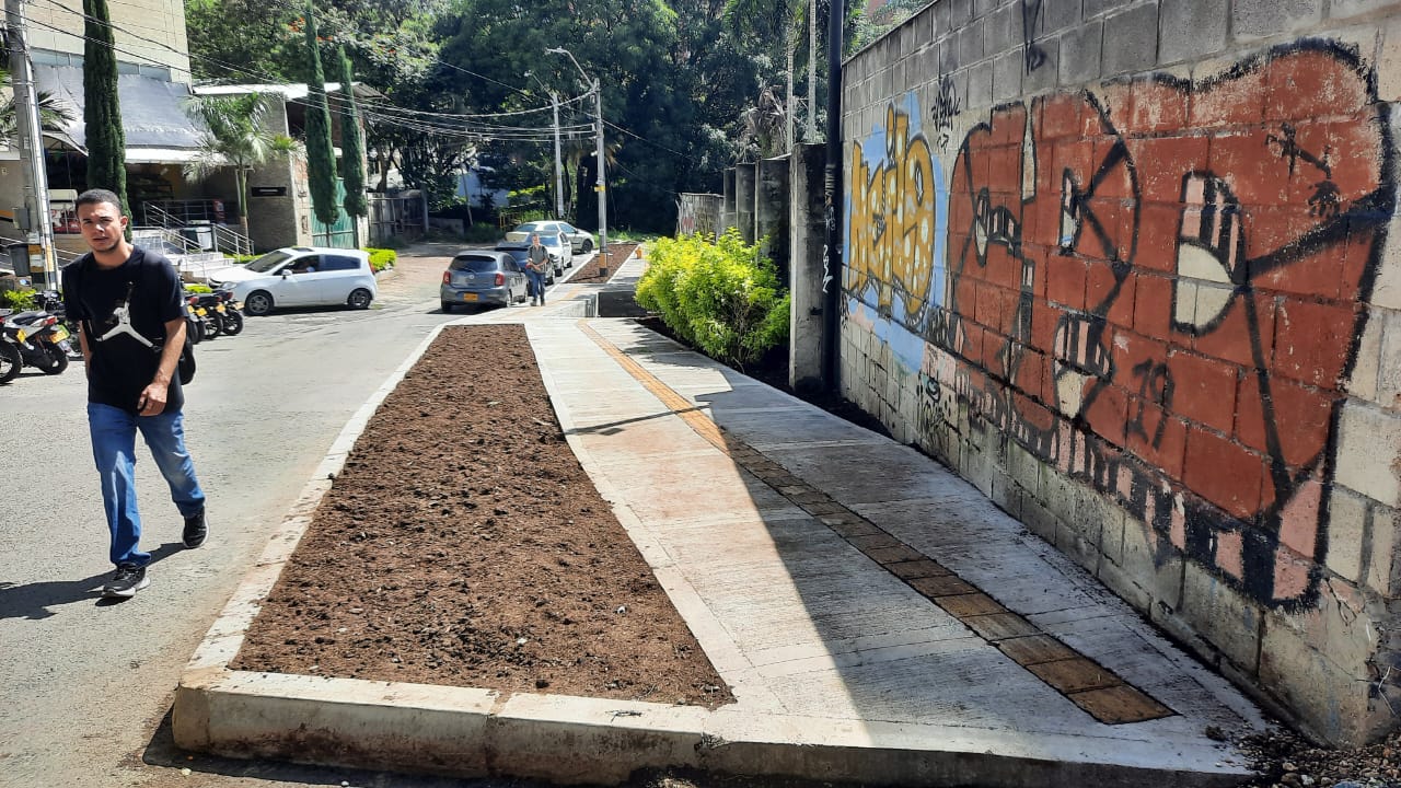 Urbanismo y espacio exterior — fotografía de obra